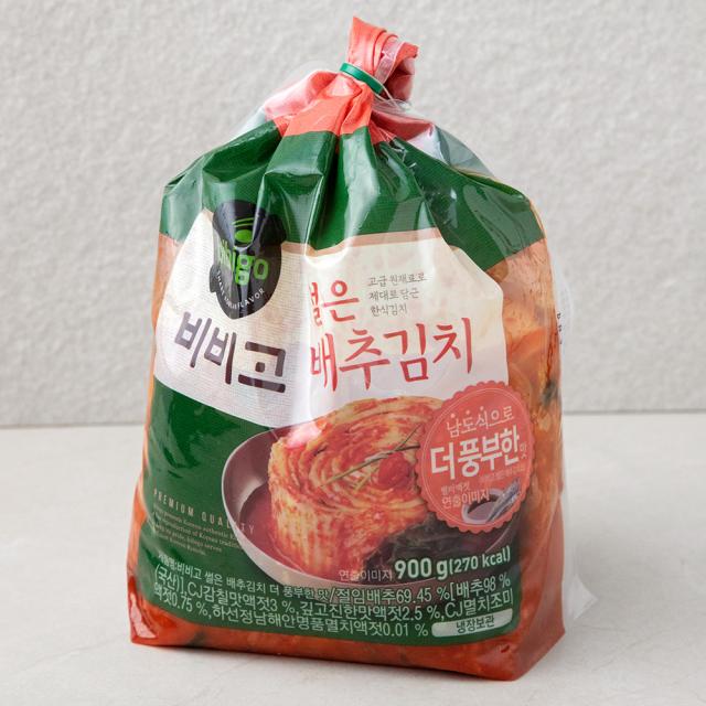 CJ제일제당 비비고 더풍부한 맛 썰은배추김치, 900g, 1개