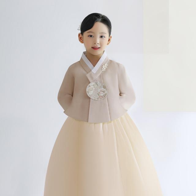 금동이아가한복 여아용 여둥근공작보 아동한복세트 AW126 + 복주머니