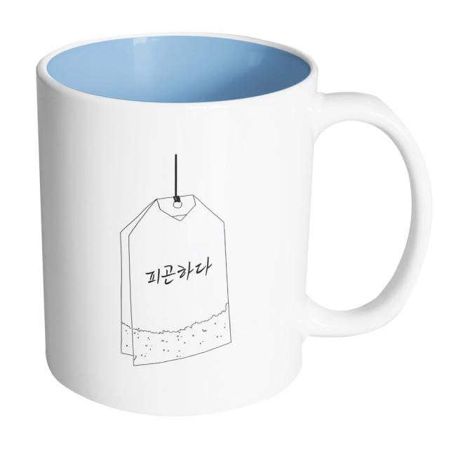 핸드팩토리 아웃라인티백 피곤하다 머그컵, 내부(파스텔 블루), 1개