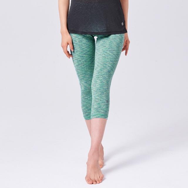 이지요가 여성용 라베다 트위기 코어 카프리 레깅스 Ywe 1802 741s D57