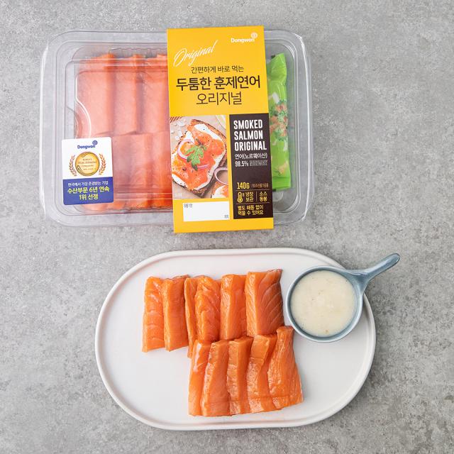 동원 두툼한 훈제연어 오리지널 140g 1개