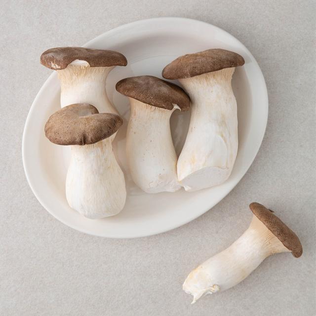 친환경 뿌리가 손질된 새송이버섯, 600g, 1팩