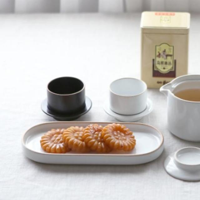 에라토 옳음 타원접시 화이트