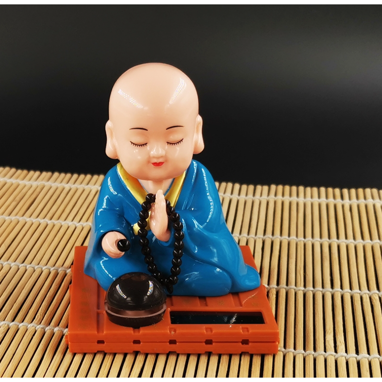 움직이는 동자 인형 스님 태양열 춤추는 인형 노호혼 차량용 쏠라, 적의