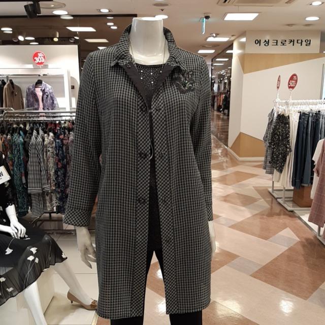 세루치 @@여성체크롱블라우스@@차이나카라 허리라인스트링처리 와!주머니까지 실용적임!!!세일50%