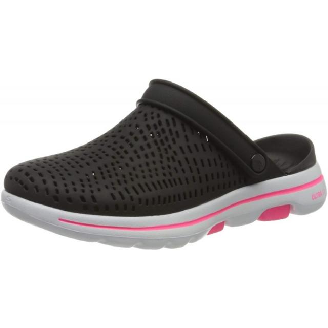 스케처스 여자신발 240사이즈 Skechers 여성 고 워크 5 경악 한 나막신 블랙 / 화이트 7