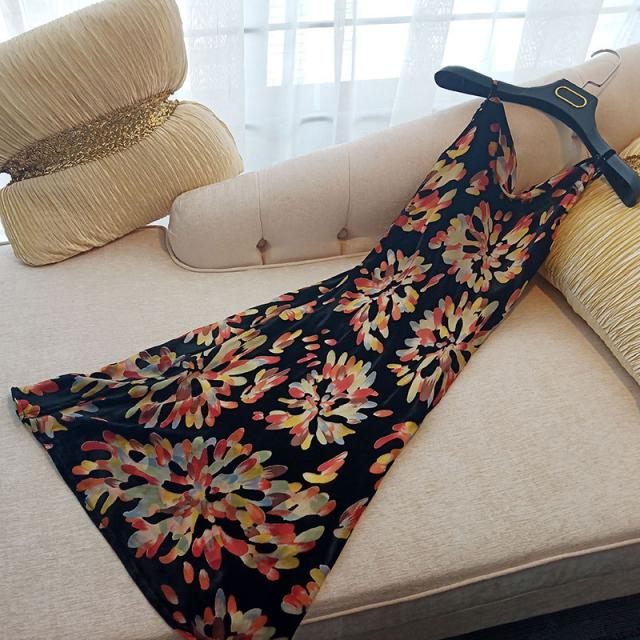 뷔스티에원피스 프랑스타입 복고 분위기있는 섹시한 날씬해보이는 민소매원피스 프린팅 예복 세련된스타일 여성원피스 여름