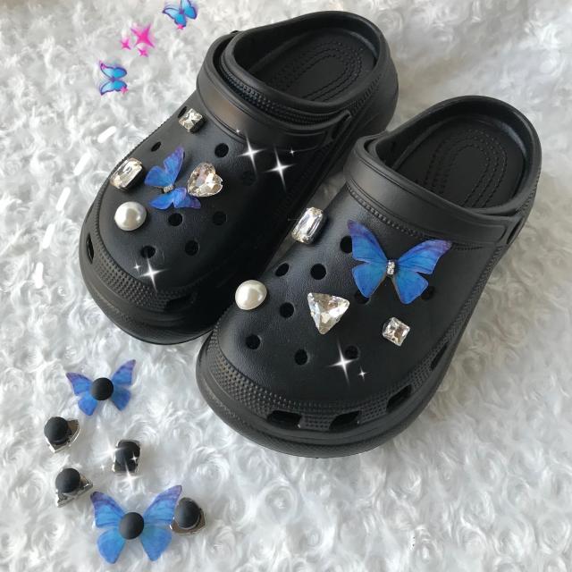 F&a 신상핫 이동식 ~ 적합 Crocs 구멍 신발 레트로 진주 보석 다이아몬드 블루 나비 신발 꽃 구두 버클 액세서리 하나 수제 제품 몇몇 찰상이 접착제 ^_^