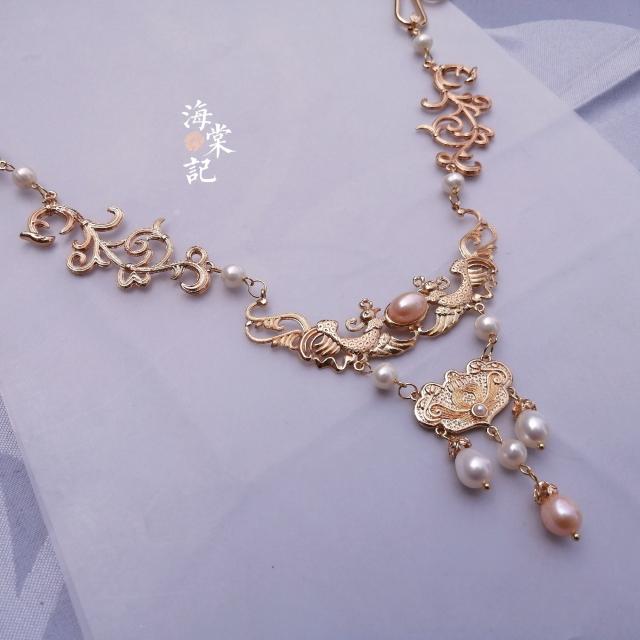 사극소품 중국풍 여왕 왕비 목걸이 쁘띠센세이션 동도금 세팅 천연진주 봉황새항권한복 여고 장식품