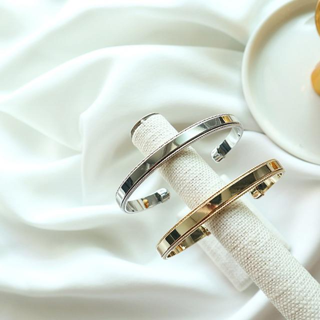 ONEHADA 원하다 여성스러운 심플 라인 오픈형 뱅글 팔찌 팔찌/발찌>>여성패션팔찌