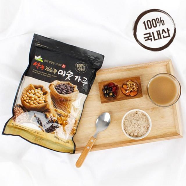 송림식품 쌀눈 검은콩 미숫가루700gx2봉 국산100% 볶음 곡물 선식 아침한끼 온가족 균형잡힌 식사대용 영양간식 맛있는 쉐이크 무설탕 무첨가물 무방부제 현미 보리 율무 들깨 부드러운 쿠키 팥빙수 죽 주먹밥 고기소스재료 영양파괴를최소화, 2봉, 700g