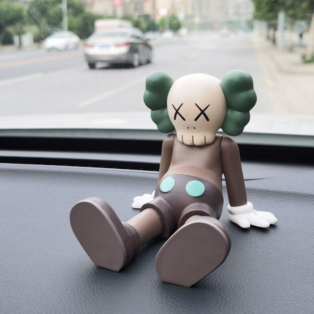 대쉬보드인테리어 KAWS 인싸템 개성 차량용향수 자동차 향긋한 수반 차내 위 장식품 남성 여성 퀄리티 4654553732, 땅을 짚다 KA (갈색 )