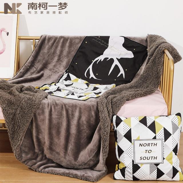 남코일몽 쿠션 이불 양용 양용 스웨이드 코랄 코랄 코랄 코랄 카펫 차재차 쿠션 쿠션 쿠션 오피스 오피스텔 접기 보온 보온 북유럽 사슴(양면가우) 45*45*45cm 이불 120*200cm