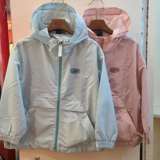 인디고키즈 동아강북점 아동 주니어 여름 얇고 시원하게 시어서커 후드 바람막이 IKJA22502