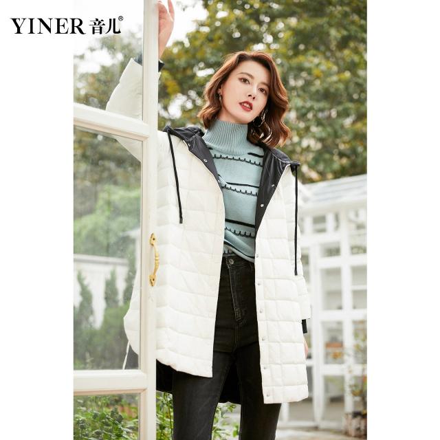 여성롱패딩 YINER여성패션 2019겨울 뉴타입 유행패션 체크무늬 미들롱타입 글자 후드패딩
