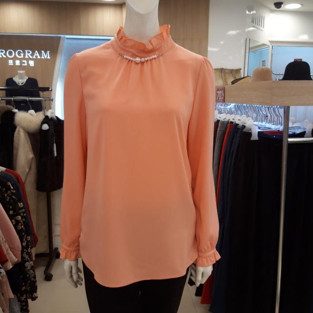 프로그램 비즈장식 블라우스 83%세일 싸이즈별 한장 울산점