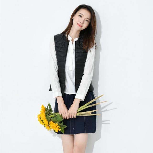 반하다 LOVE 반하다) 가볍고 얇은 다운재킷 여성 패딩조끼