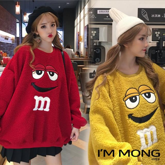 아이엠몽 여성 양털질감 M&M 엠엔엠 맨투맨 캐릭터 일러스트 캐주얼 티셔츠 루즈핏 데일리코디 10대패션 귀여운티셔츠(BB225663HB)