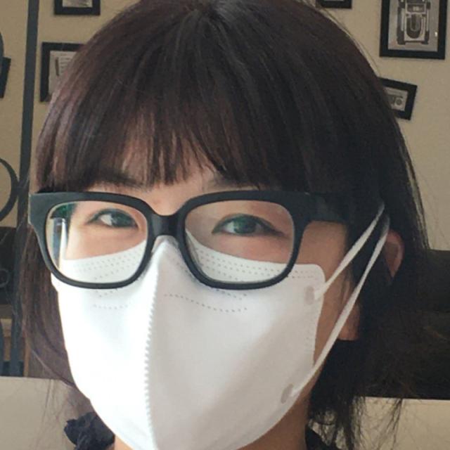 덥고 습한 여름 마스크 걸이 안경애 수험생 취준생 경쟁력 안경쓰는 학생 군인 필수품 반투명