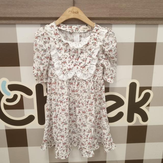 치크 치크@여름신상!!넘사랑스런원피스@쉬폰소재~살랑살랑!!넘시원해!!넘이뻐!!빅카라 꽃소녀 레이온원피스(뉴코아울산점)