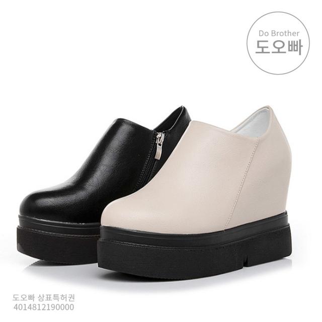 도오빠 여성 키높이 단화 슬립온 스니커즈 가죽 레더 10CM 속굽 두꺼운바닥 키높이단화 키높이스니커즈 키높이슬립온 가죽슬립온 중년 어머니 컴포트 경량 봄 여름 가을 30대 40대 캐주얼 중년여성신발 여자 신발