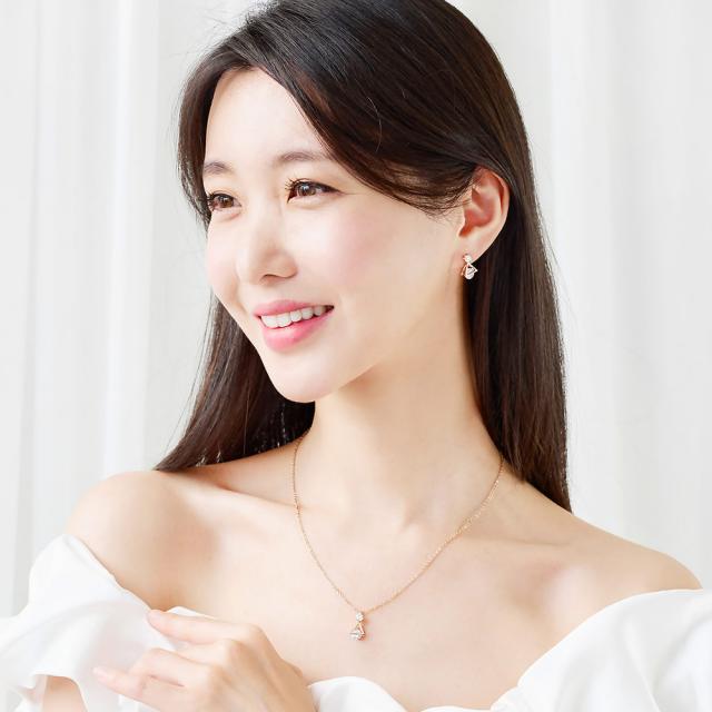 써지컬스틸 고급스러운 심플 큐빅삼각 목걸이 귀걸이 2종세트
