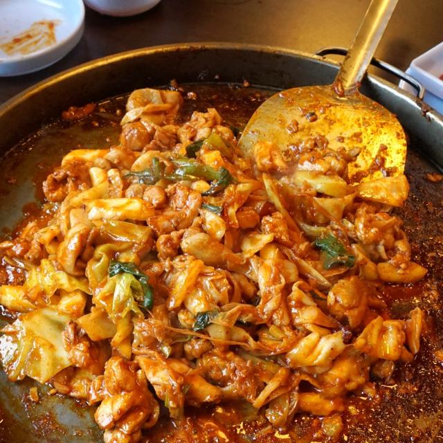 [요리버리] 춘천 통나무집닭갈비 3대천왕 닭갈비, 01. 통나무집닭갈비2인분(800g), 상세설명 참조